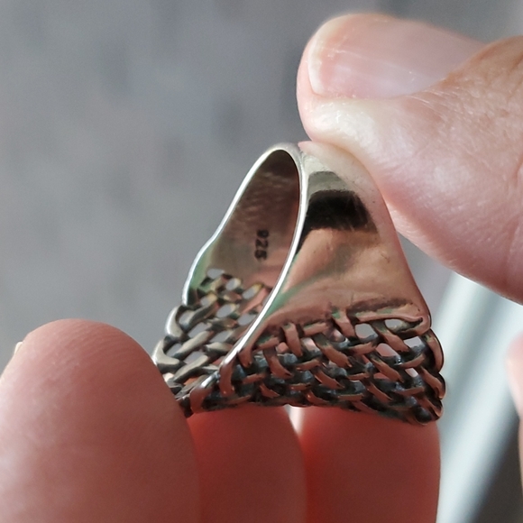 Grace and Heart Ring - Picture 5 of 5